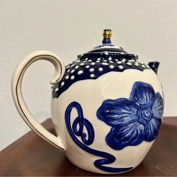 Heather Goldminc Blue Sky Clayworks Blue and White Teapot - Picture 4 of 10
